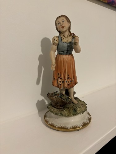 Capodimonte girl with flower - girl,