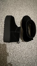 UGG Boot for Women, size 6 UK