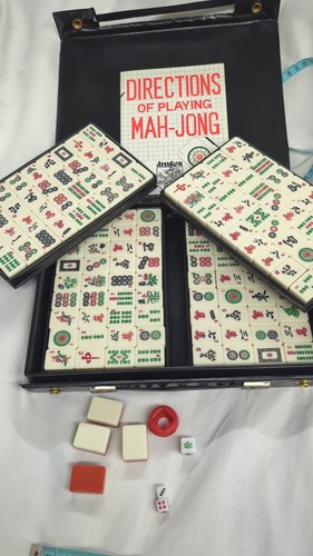 Vintage 144 tile - vintage, jong