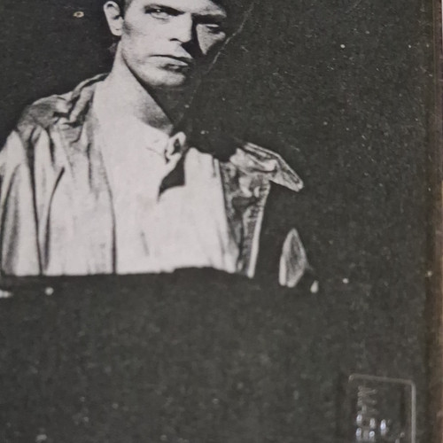 David bowie serious - bowie,