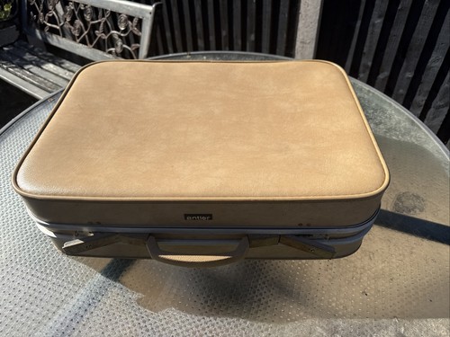 Vintage antler beige cream - antler,