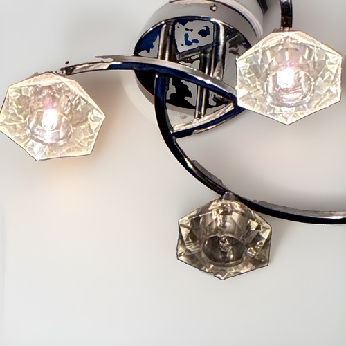 Light chrome ceiling - chrome,