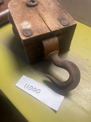 Antique single wooden wheel - antique,