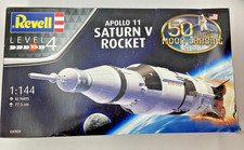 Revell Apollo 11 Saturn V NASA
