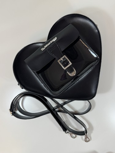 Martens black patent heart - dr.,