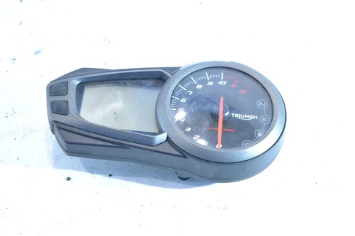 Triumph speed speedo clocks - triumph,
