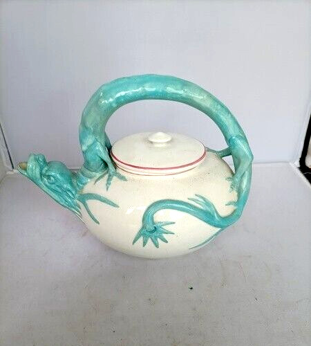 Wedgwood majolica dragon - majolica,