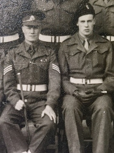 1940 british military police - military,