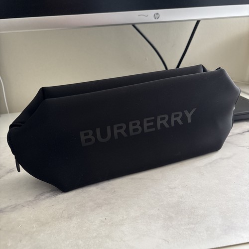 Burberry london washbag - london, make