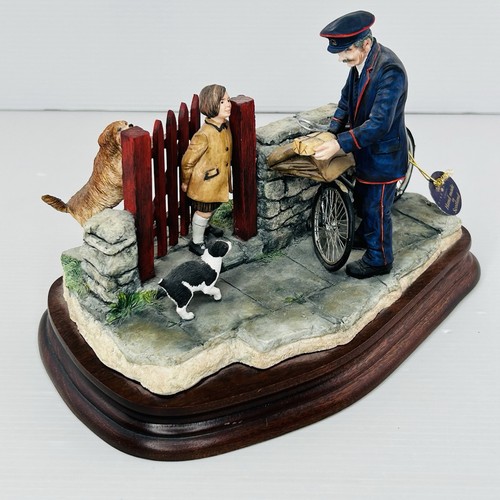 Border fine arts - border,