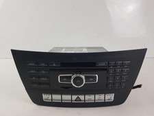 MERCEDES C CLASS STEREO MEDIA