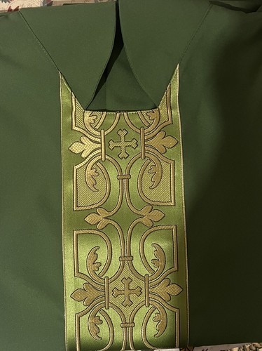 Green chasuble with italian - green,