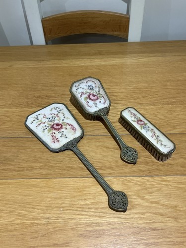 Vintage embroidered petit - vintage,