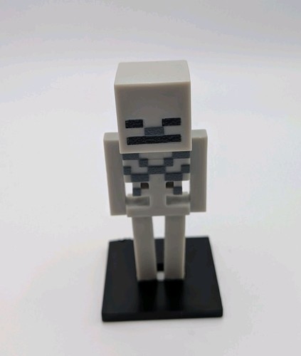 Minecraft skeleton toy - 3d,