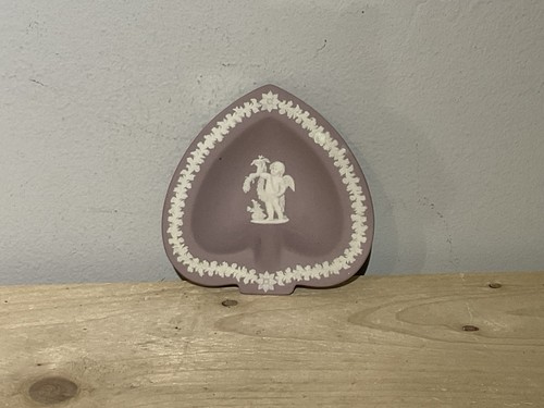 Wedgwood lilac heart trinket - wedgwood,