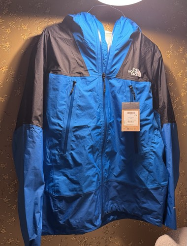 Bnwt the north face - north,