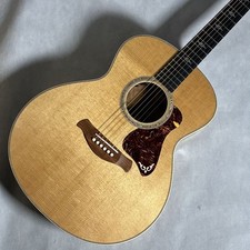 Taylor Gold Label 814E
