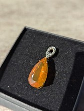 18ct Yellow Gold Mexican Fire Opal Pendant