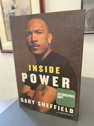 Gary sheffield signed book - sheffield,