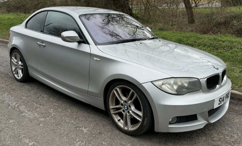 Bmw series coupe e82 120d - 1,