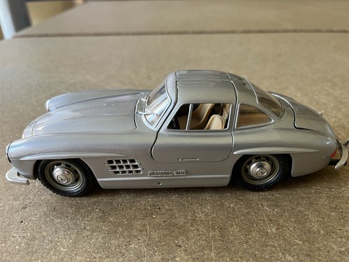 Burago mercedes benz - burago,