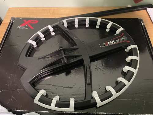 Alien bumper modular - alien, metal