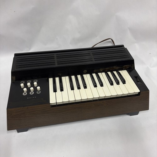 Magnus electric chord organ - electric,