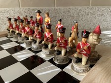 The Chessmen Battle of Waterloo Napoleon v Wellington 32 hand painted pieces VGC