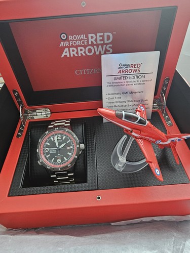 Red arrows limited edition - red,