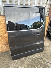 Vauxhall Vivaro MK2 B Trafic 14-19 Sliding Side Door Right  With Opening Window