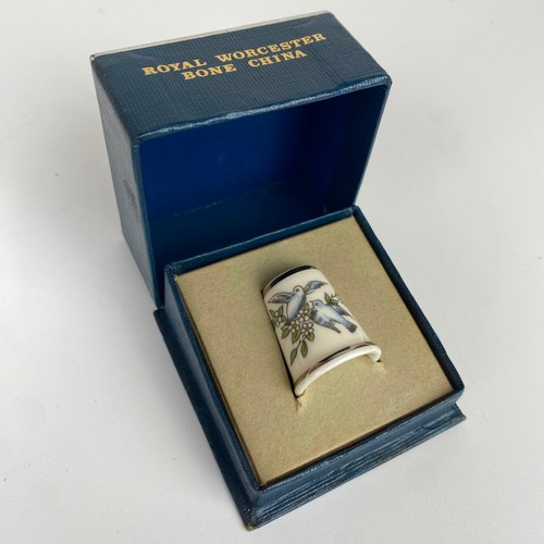 Vintage royal worcester doves - vintage,
