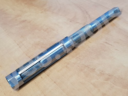 Adjustable expanding reamer - adjustable,