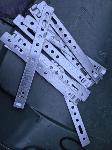 20x window fixing brackets - window,