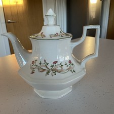 ETERNAL BEAU Two Pint Tea Pot