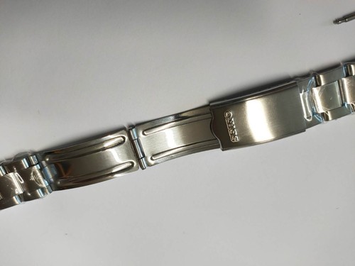 18mm stainless steel - 18mm, brushed
