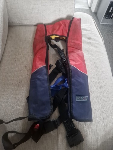 150n inflatable lifejacket - inflatable,