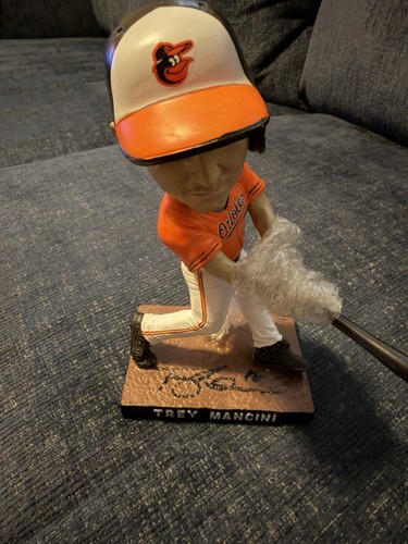 Trey mancini signed auto - mancini,