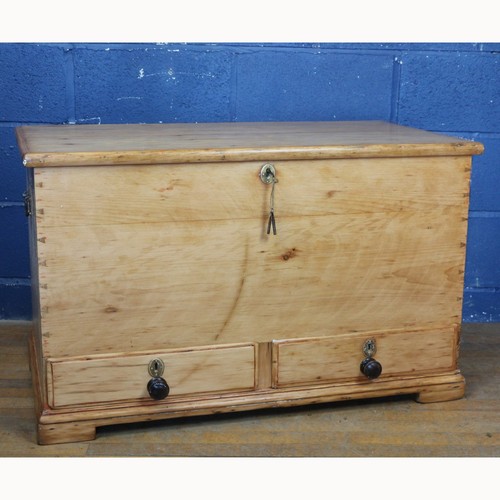 Victorian waxed pine - waxed,