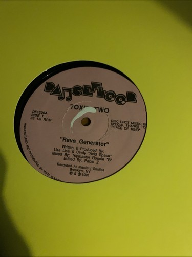 Toxic two rave - toxic,