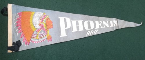 Old 1950s american pennant - old,