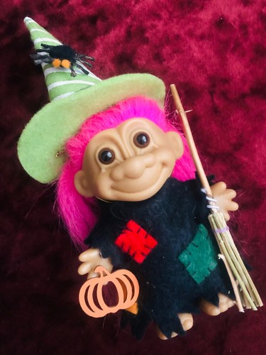 Vintage russ troll - russ,
