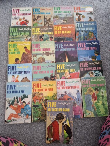 Famous five matching covers - five,