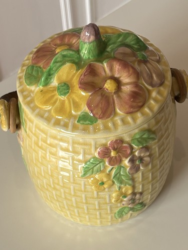 Wade basket weave ceramic - weave,