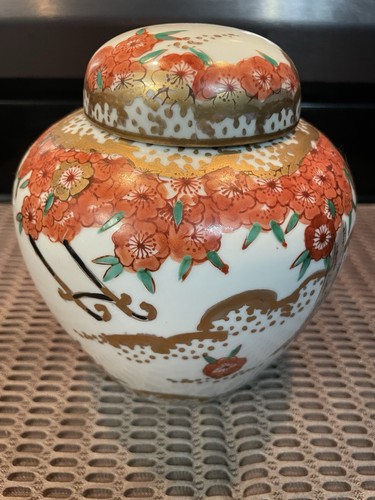 Gold imari arita ware pottery - imari-arita,
