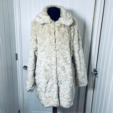 Select  Cream Faux Fur Jacket - Size 18 -