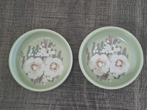 Hornsea pottery suite - en-suite, range