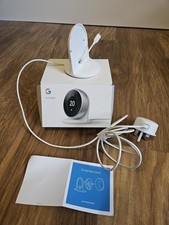 Google Nest Stand for 3rd Gen Thermostat in Original Box with Plug & Cable