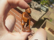 1a.  Hand Carved boxwood