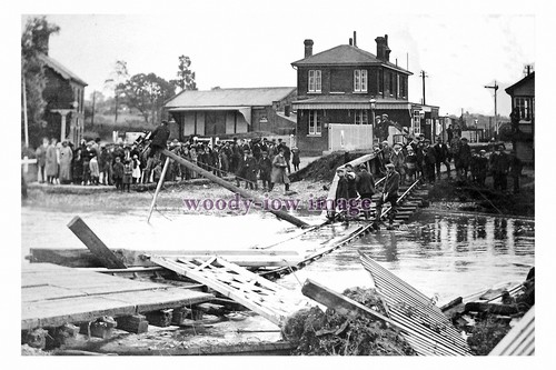 Pu1721 homersfield railway - -,