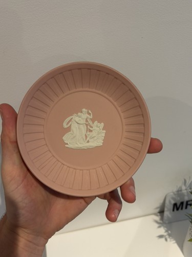 Wedgwood pink jasperware pin - wedgwood,